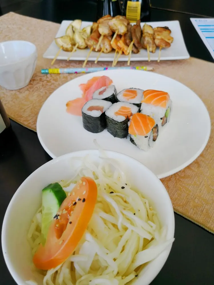 Maki Et Crevettes Tempura